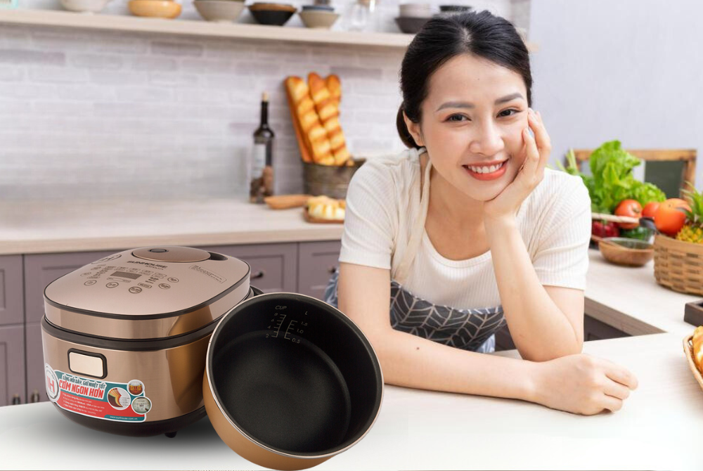 Nồi cơm điện tử lòng nồi niêu là sự lựa chọn hàng đầu cho nhiều gia đình hiện nay