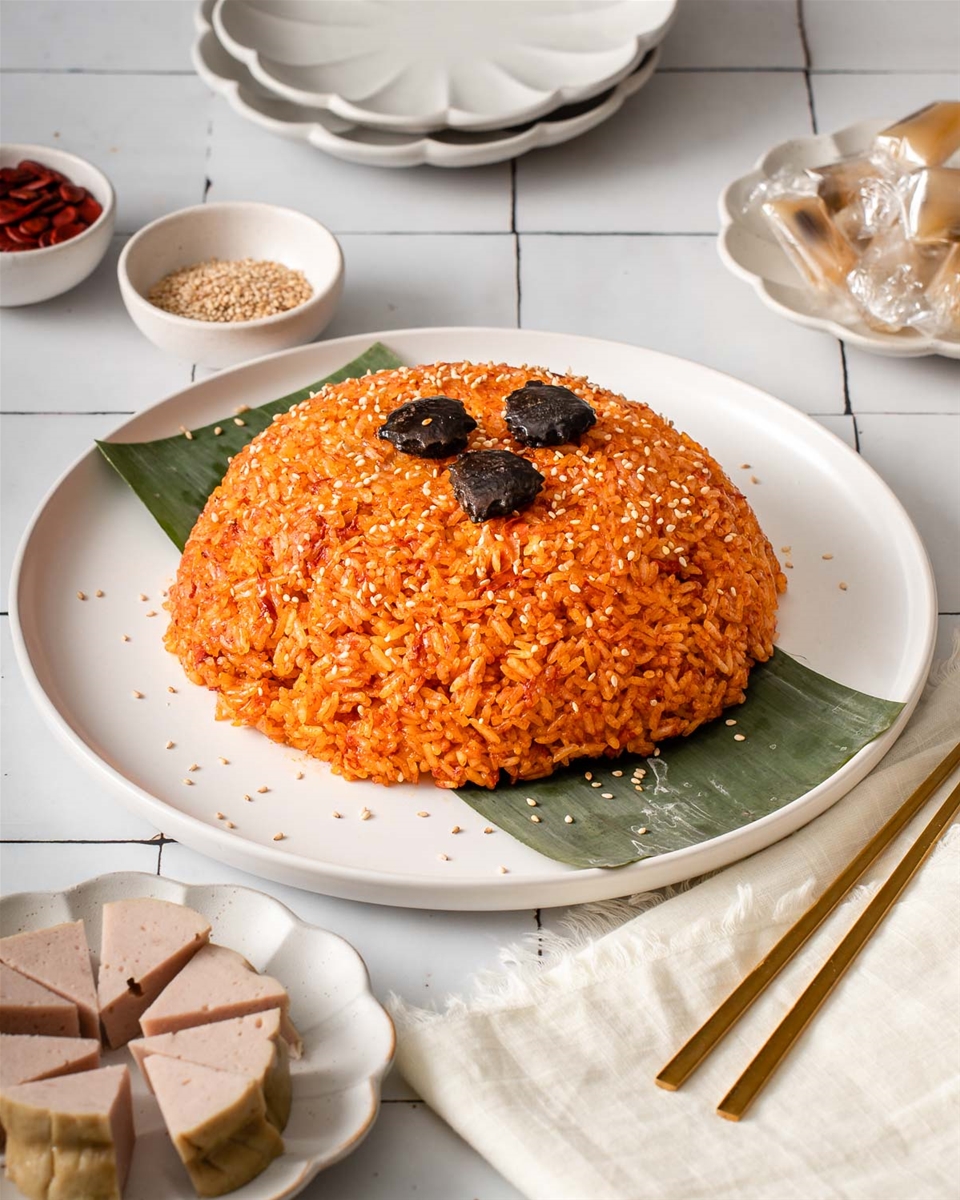 Nấu xôi gấc dẻo ngon, màu chuẩn chỉ với nồi cơm điện tử