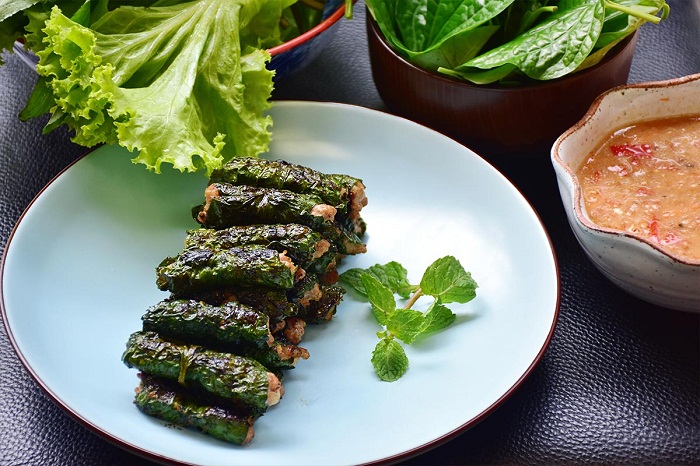 Thành phẩm món thịt bò nướng lá lốt thơm ngon, béo ngậy 