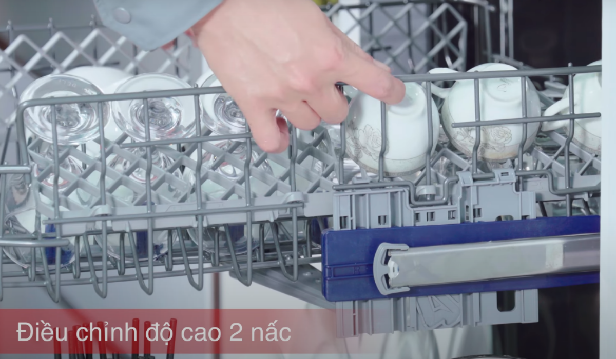 Điều chỉnh độ cao của dàn giữa