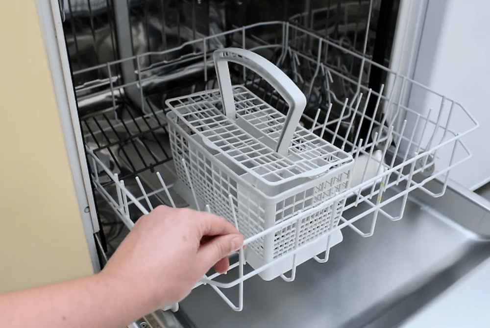 Tháo giá đỡ khỏi máy