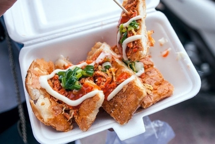 Bánh mì nướng mật ong muối ớt thơm ngon, cay tê