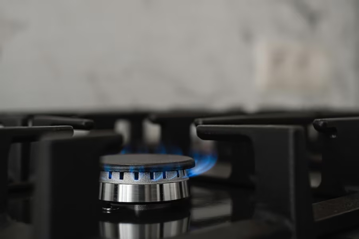 Bếp ga thải ra nhiều khí NO2 và CO