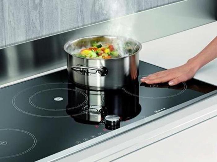 Phân biệt bếp từ và bếp hồng ngoại có gì khác nhau? Nên mua loại nào? 2