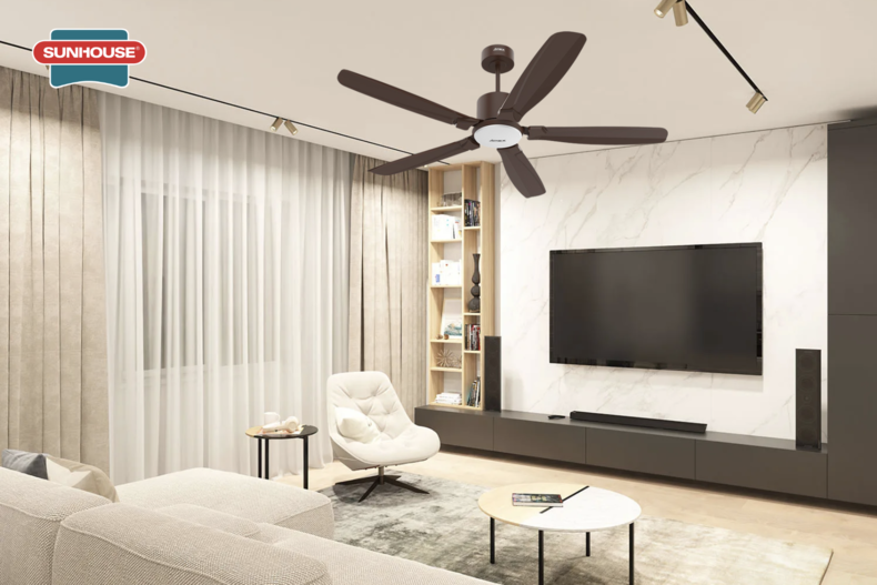 Quạt trần SUNHOUSE APEX APF7682B phù hợp với các không gian nội thất có tông màu tối hoặc cần sự tương phản