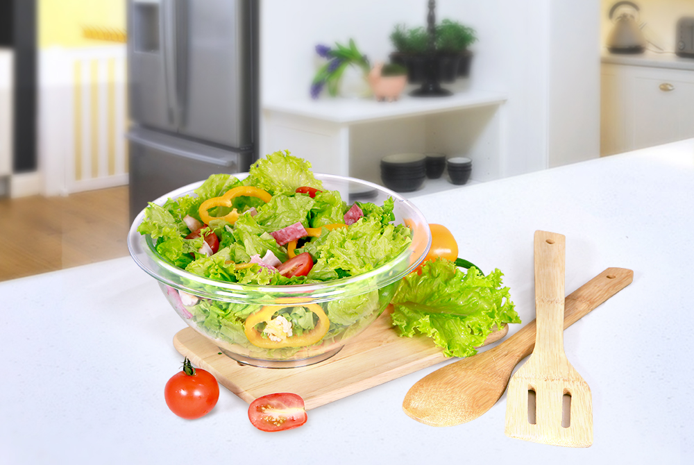 CÔNG NĂNG: CHUYÊN DỤNG ĐỂ TRỘN SALAD •	Trộn salad dễ dàng hơn Bát trộn salad BioZone 3200ml với thiết kế hiện đại giúp cho việc trộn các món salad của bạn trở nên dễ dàng, thuận tiện hơn. Bát phù hợp để chế biến salad cho 2-4 người ăn. •	Độ bền cao, an toàn với sức khỏe Với chất liệu nhựa SAN nguyên sinh, thân bát dày, chịu lực tốt, bát có độ bền cao, an toàn với sức khỏe. Vì vậy, bạn hoàn toàn yên tâm khi sử dụng lâu dài.   •	Nhiều dung tích tiện lợi Dòng bát trộn salad BioZone có nhiều dung tích khác nhau từ 900-5000ml đáp ứng nhu cầu trộn salad đa dạng tại gia đình. Đặc biệt, bát có thiết kế đồng nhất, dễ dàng xếp lồng vào nhau để tiết kiệm diện tích. HƯỚNG DẪN SỬ DỤNG VÀ BẢO QUẢN: Dùng để trộn thực phẩm, không dùng để nấu ăn Không dùng vật sắc nhọn chà xát lên sản phẩm Rửa sạch và bảo quản ở nơi khô ráo sau khi sử dụng 1