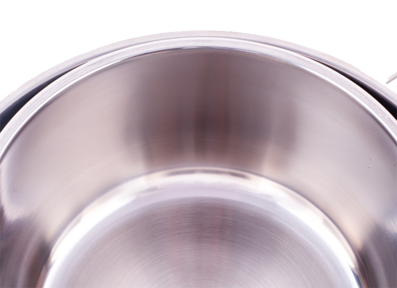 Nồi inox sáng bóng, vệ sinh dễ dàng