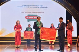 SUNHOUSE được vinh danh trong “Đêm doanh nghiệp 2017” cho những đóng góp tích cực vào sự phát triển của Thủ đô