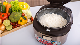 Nồi cơm điện tử đa năng là gì? 6 sản phẩm đáng “xuống tiền”